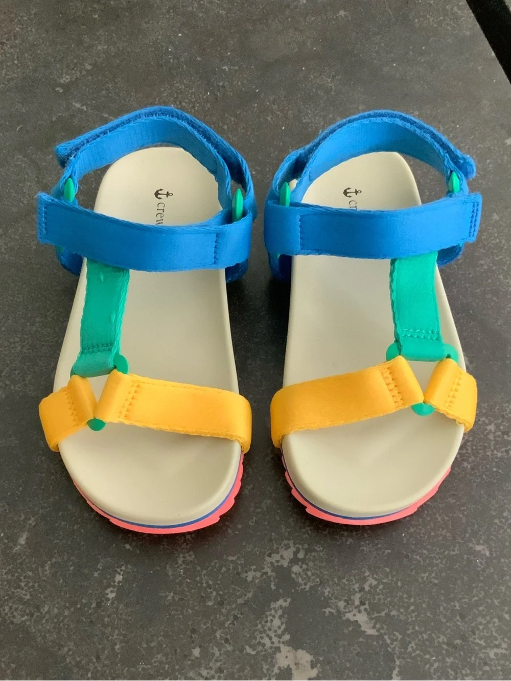 Kid’s sz 12 sporty strap sandals colorblock
